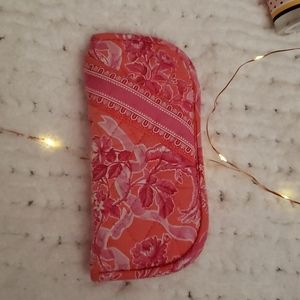 Vera Bradley cotton glasses sleeve in Hope Toile